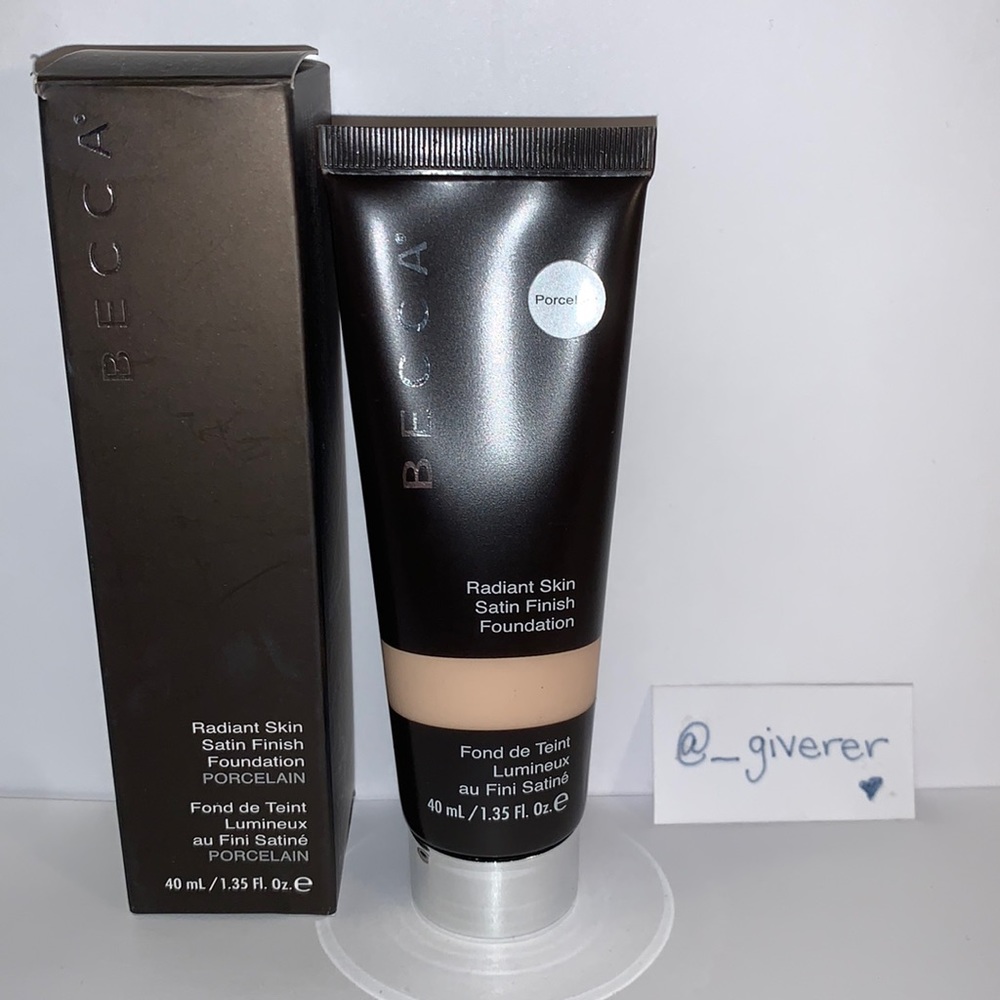 Becca Porcelain Radiant Skin Satin Finish Foundation NIB Sealed RARE